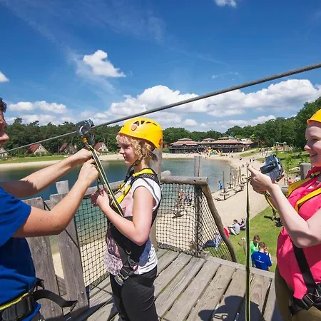Aldeamento Turístico Landal Landgoed *